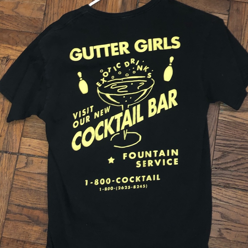 gutter girls tee